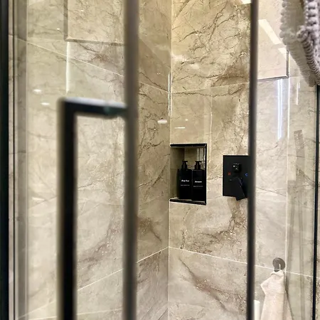 Falco Boutique With Jacuzzi Naples