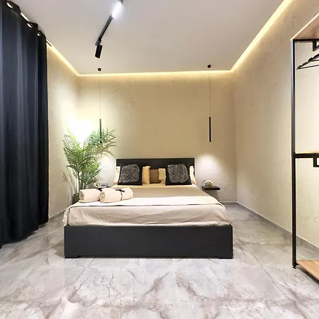 Falco Boutique With Jacuzzi Napoli