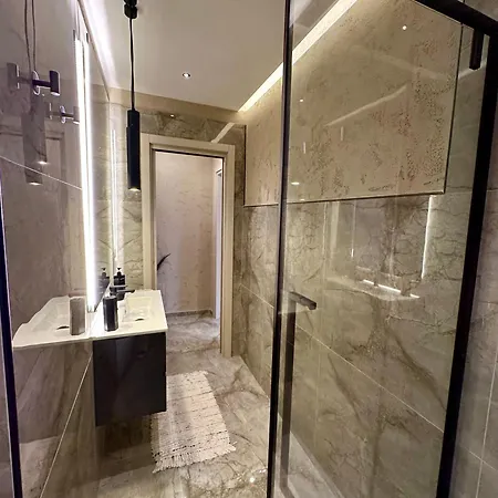 Falco Boutique With Jacuzzi Apartment Naples