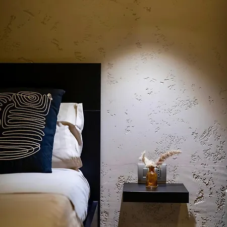 Appartamento Falco Boutique With Jacuzzi Napoli