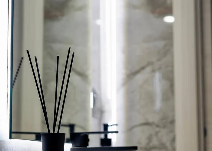 Lägenhet Falco Boutique With Jacuzzi