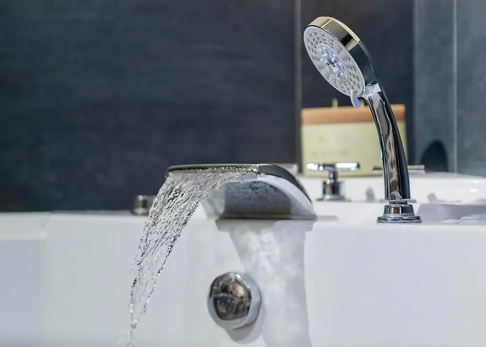 Falco Boutique With Jacuzzi Nápoles
